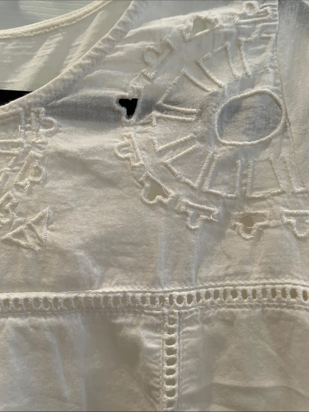 Lucky Brand Off-White Tunic with Cut-Out Detailed Embroidery Work - Picture 4 of 5